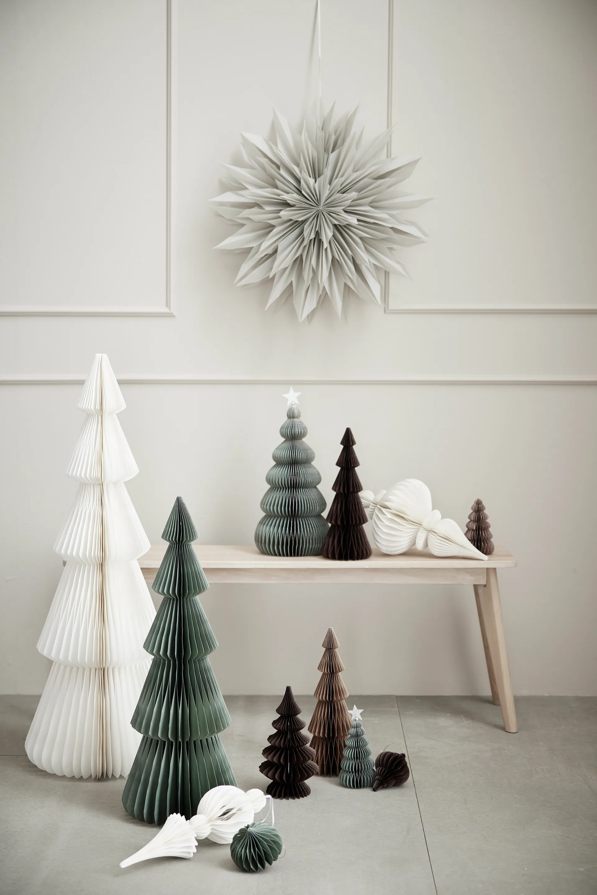 Palisia decoration star Ø60 cm, Light grey Lene Bjerre