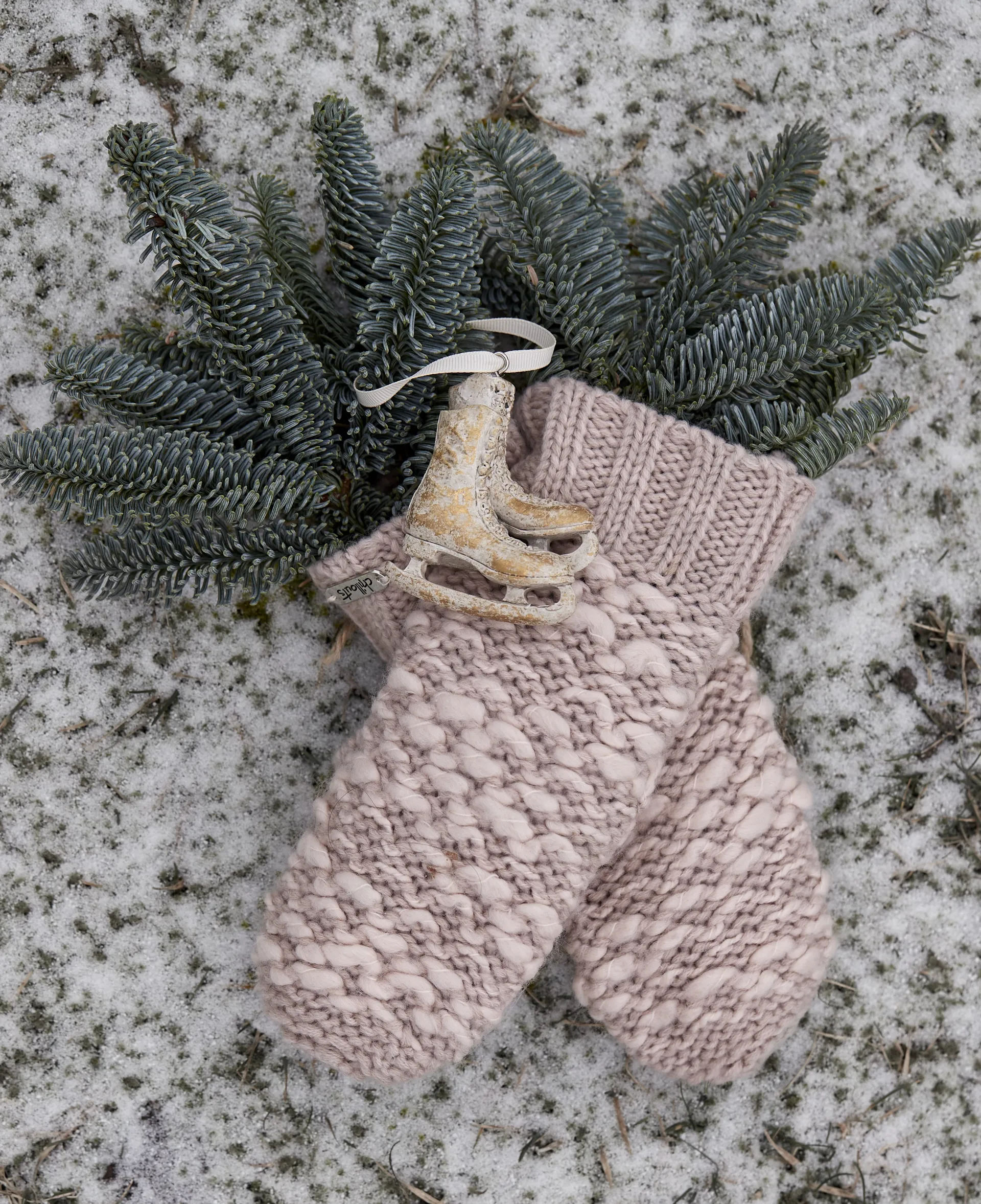 SerafinaChristmas decoration skates 8 cm, Antique gold Lene Bjerre