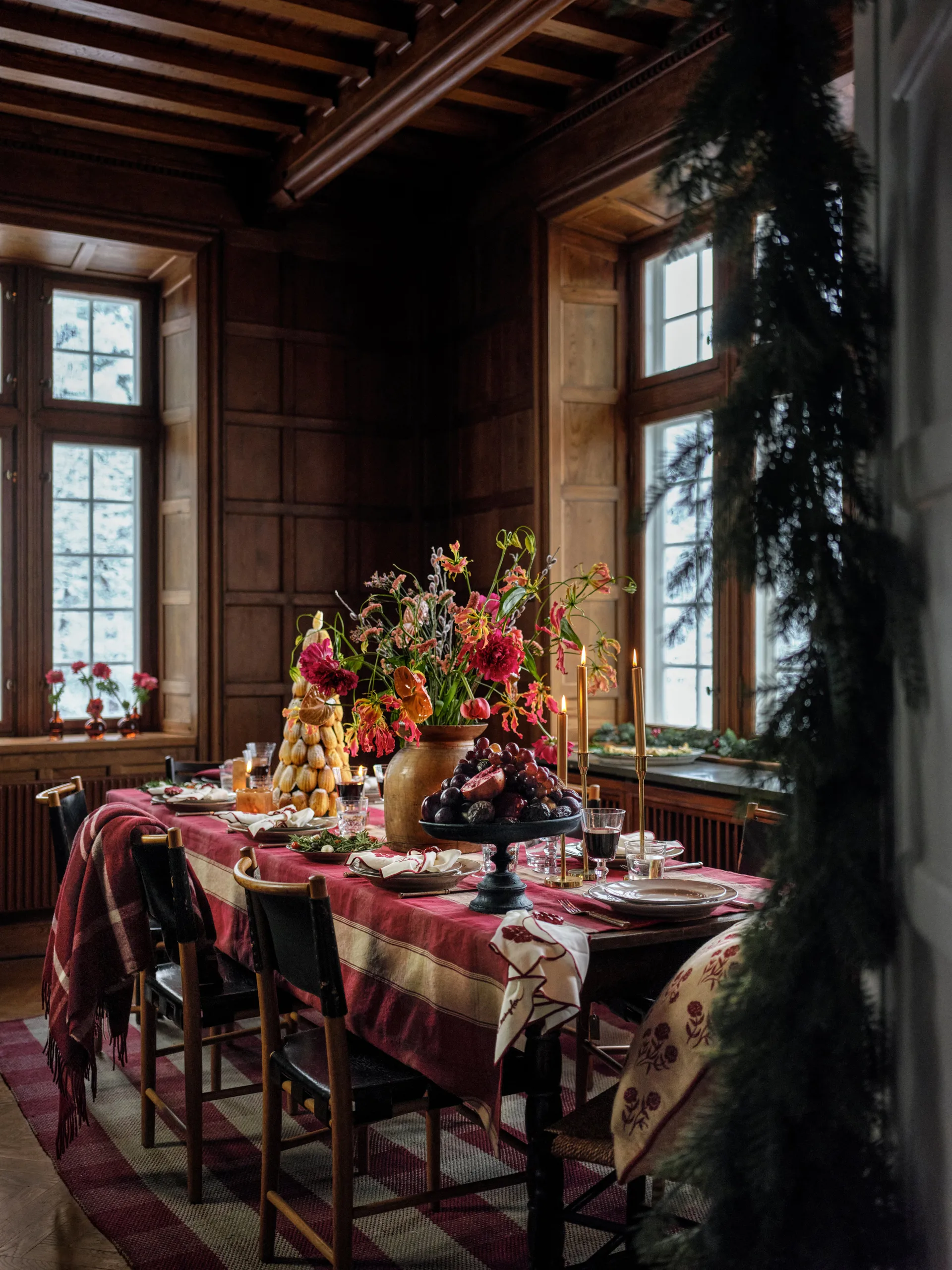 Checked linen-cotton tablecloth 150x350 cm, Red-beige Lexington