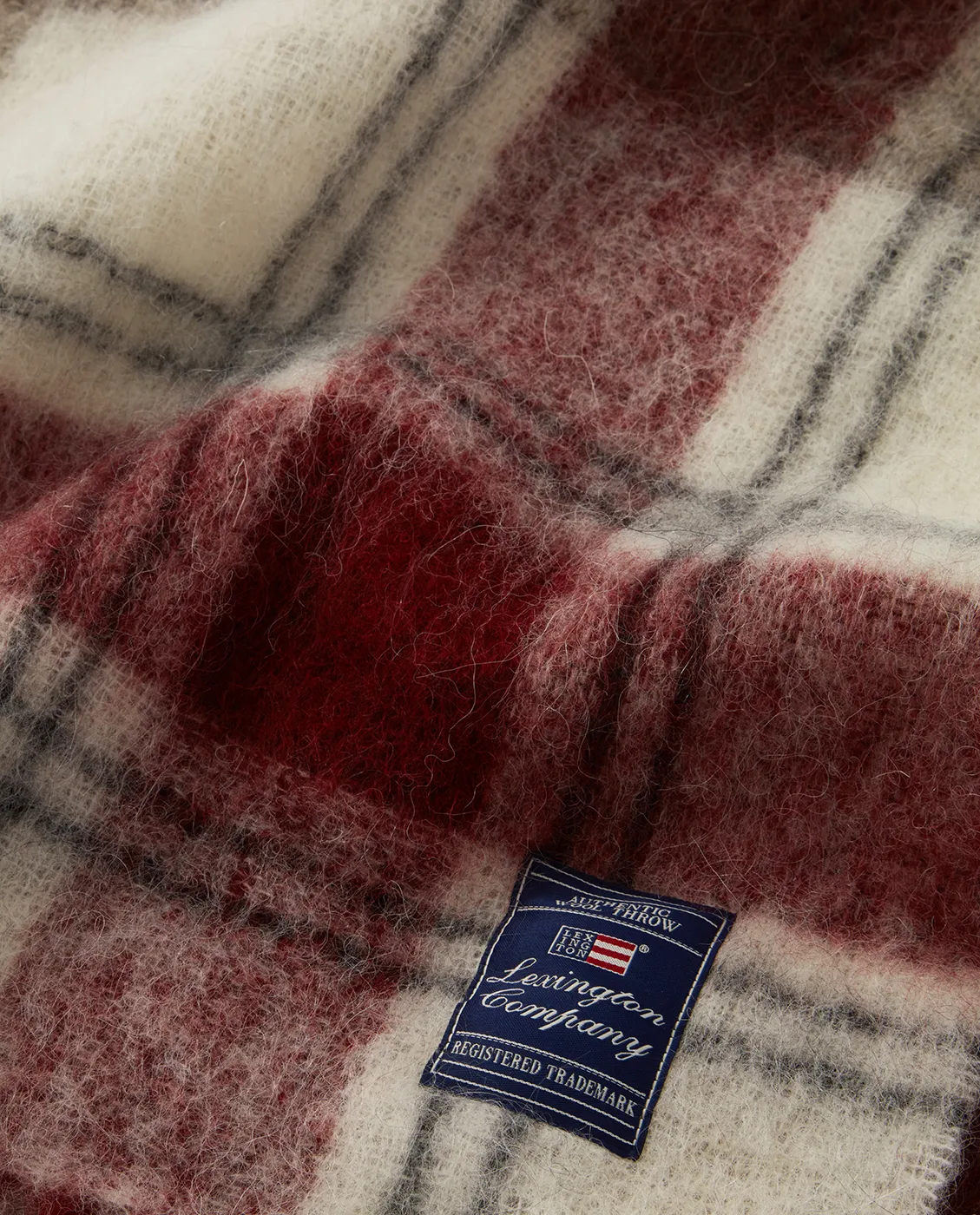 Checked Mohair Mix blanket 130x170 cm, Red-beige-white Lexington