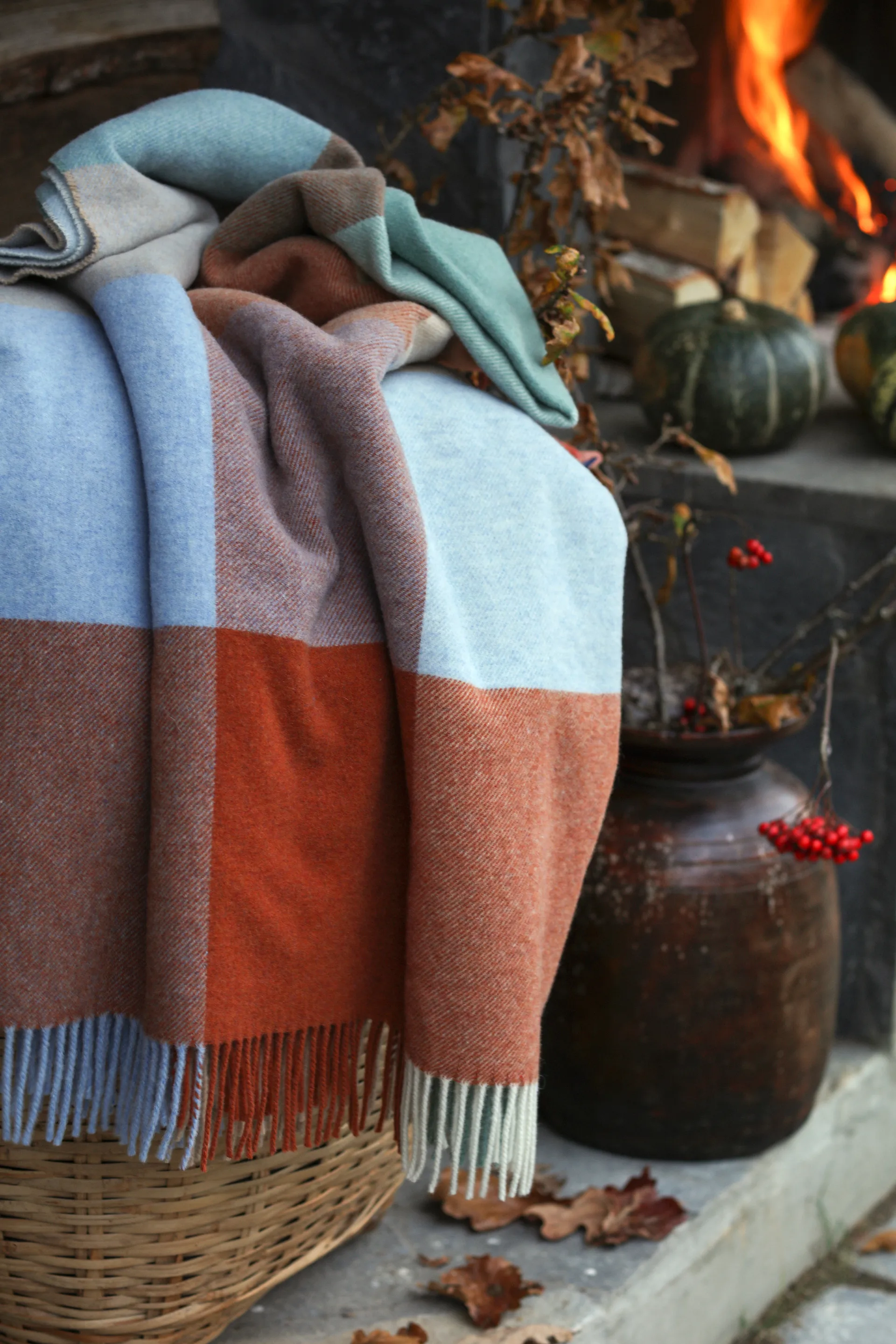 Checked Recycled Wool throw 130x170 cm, Multi Lexington