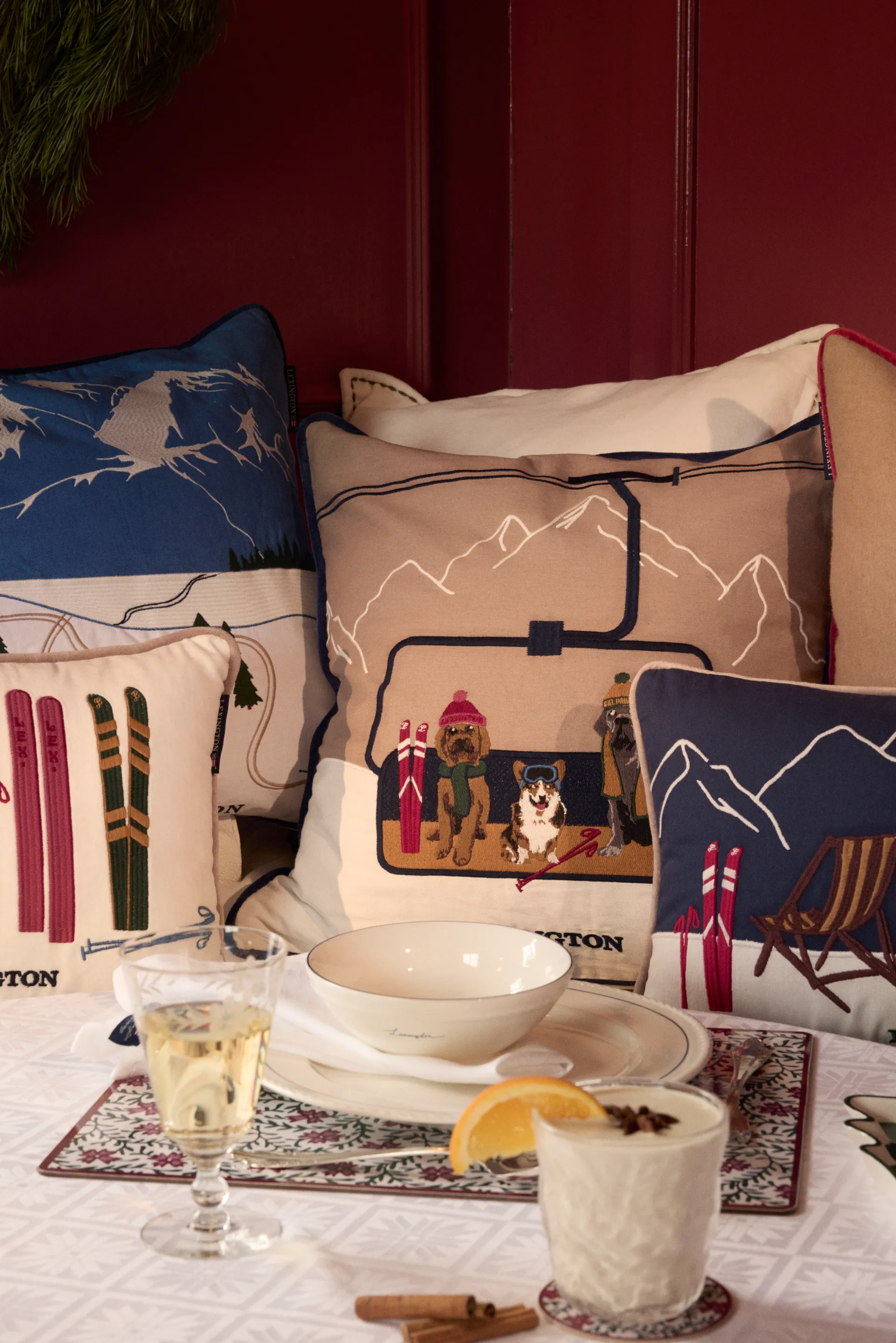 Down hill eco. cotton twill cushion cover 50x50 cm, Blue-White Lexington