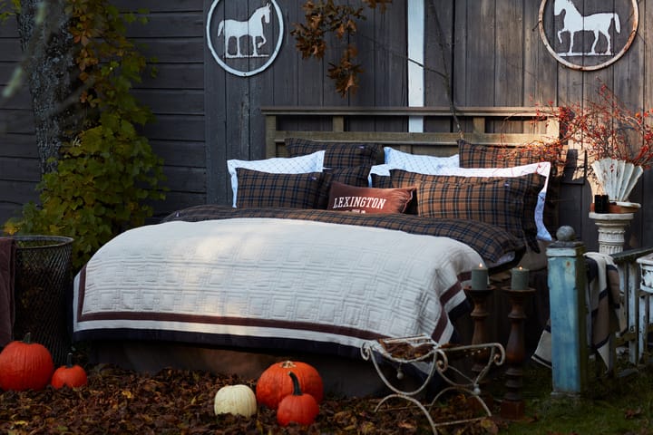 Graphic Quilted Organic Cotton bedspread 240x260 cm, Light beige-brown-dark grey Lexington