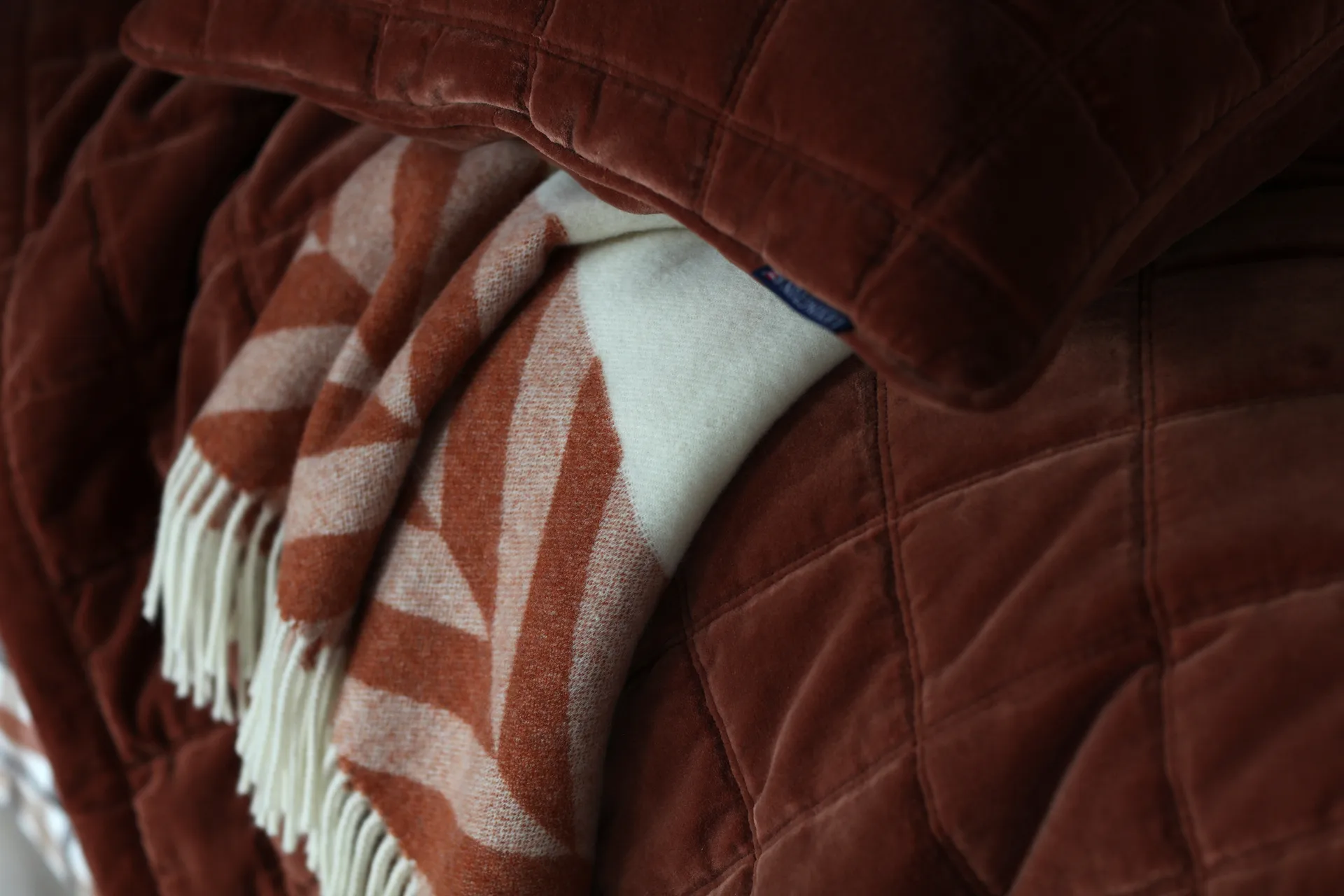 Herringbone Striped Recycled Wool throw 130x170 cm, Copper-brown Lexington