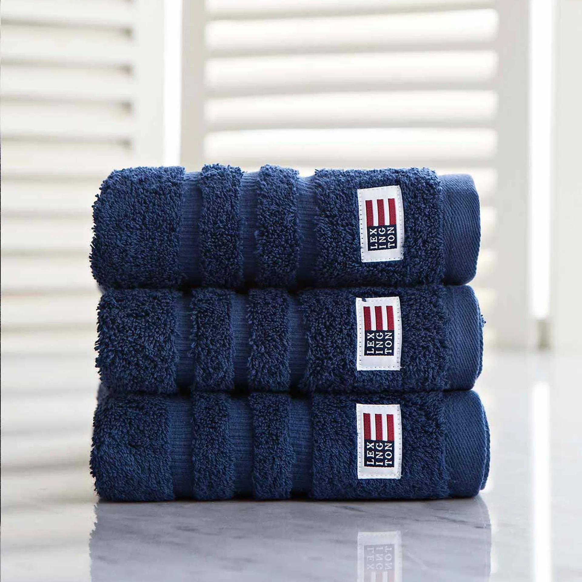 Icons Original towel 30x50 cm, navy Lexington