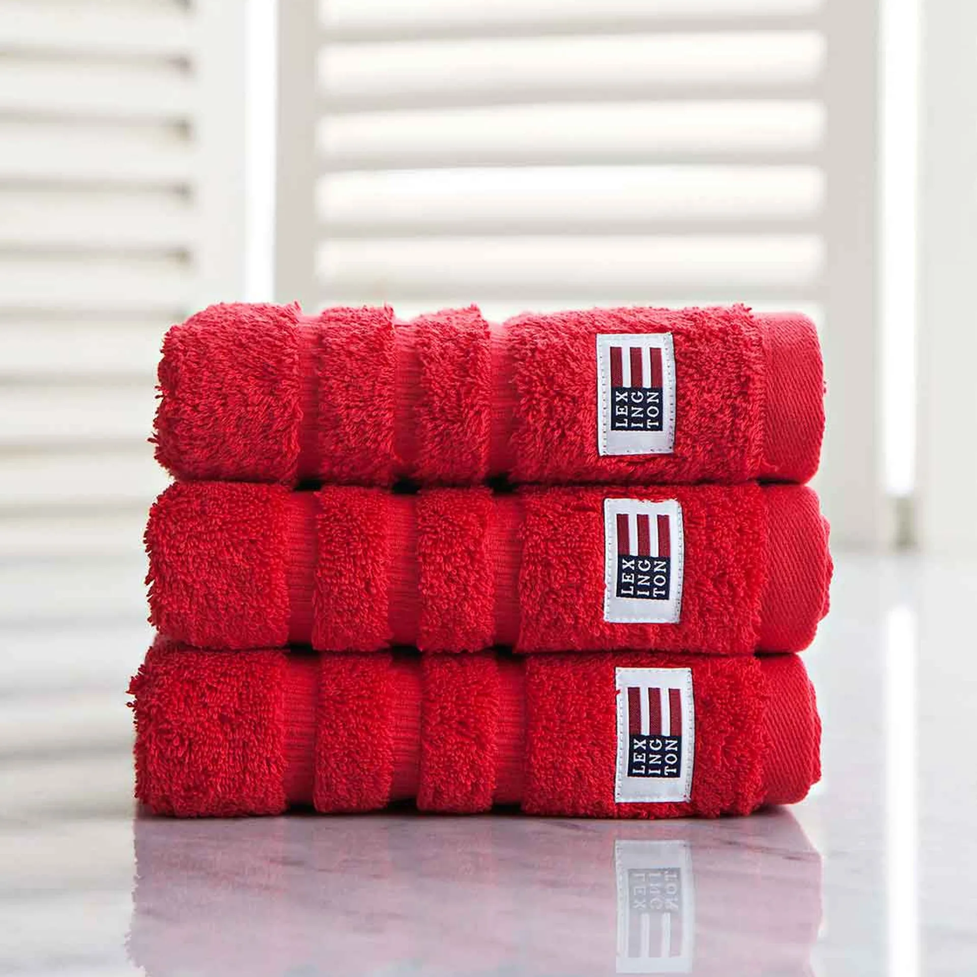 Icons Original towel 30x50 cm, red Lexington