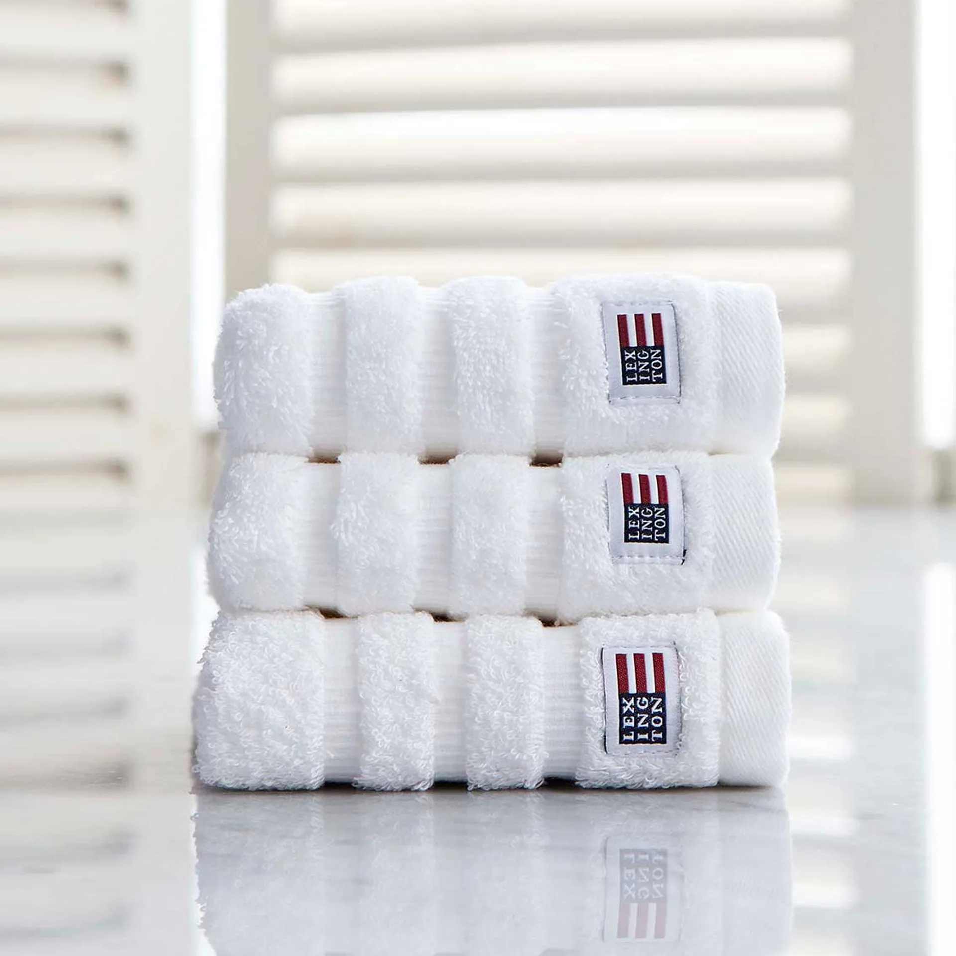 Icons Original towel 30x50 cm, white Lexington