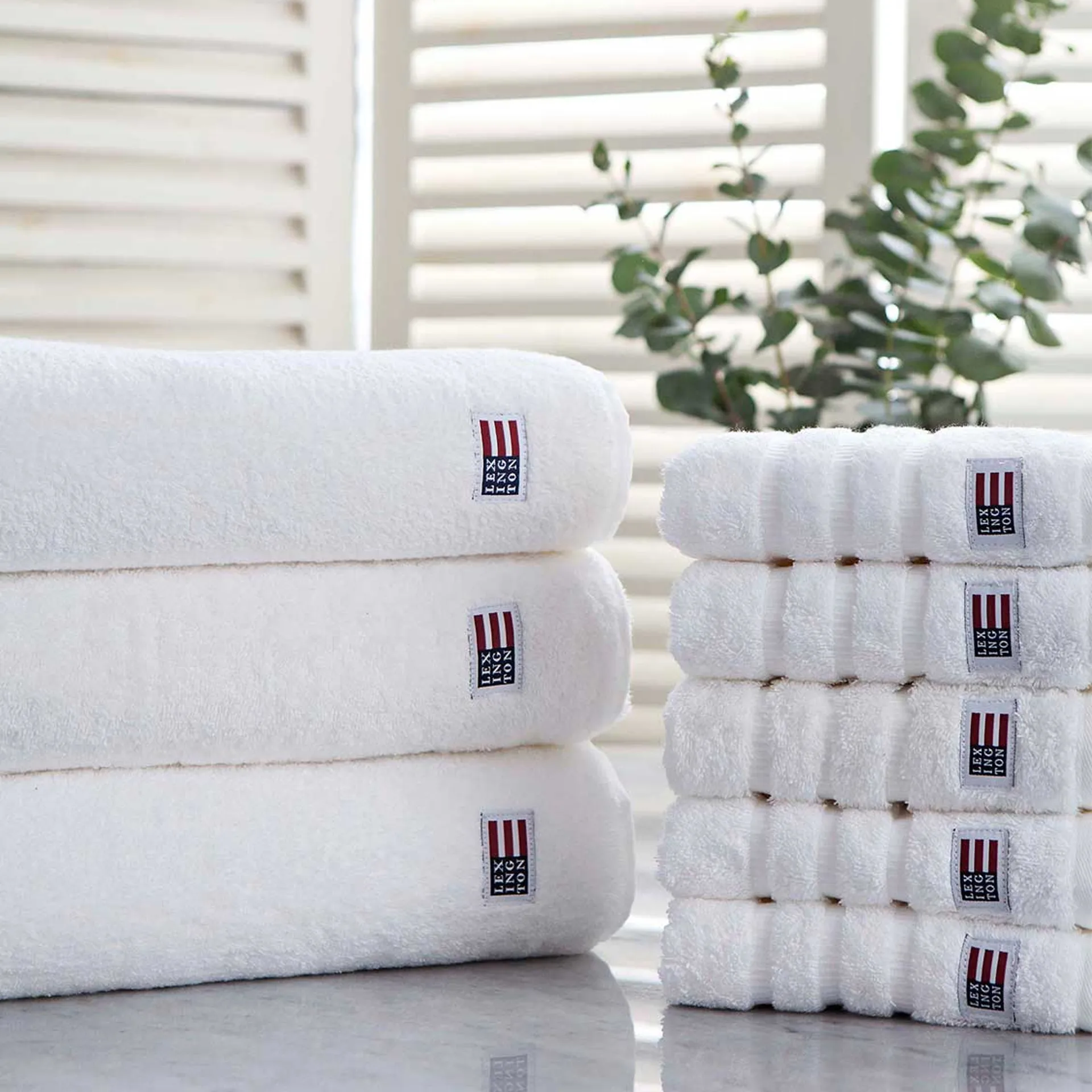 Icons Original towel 50x100 cm, white Lexington