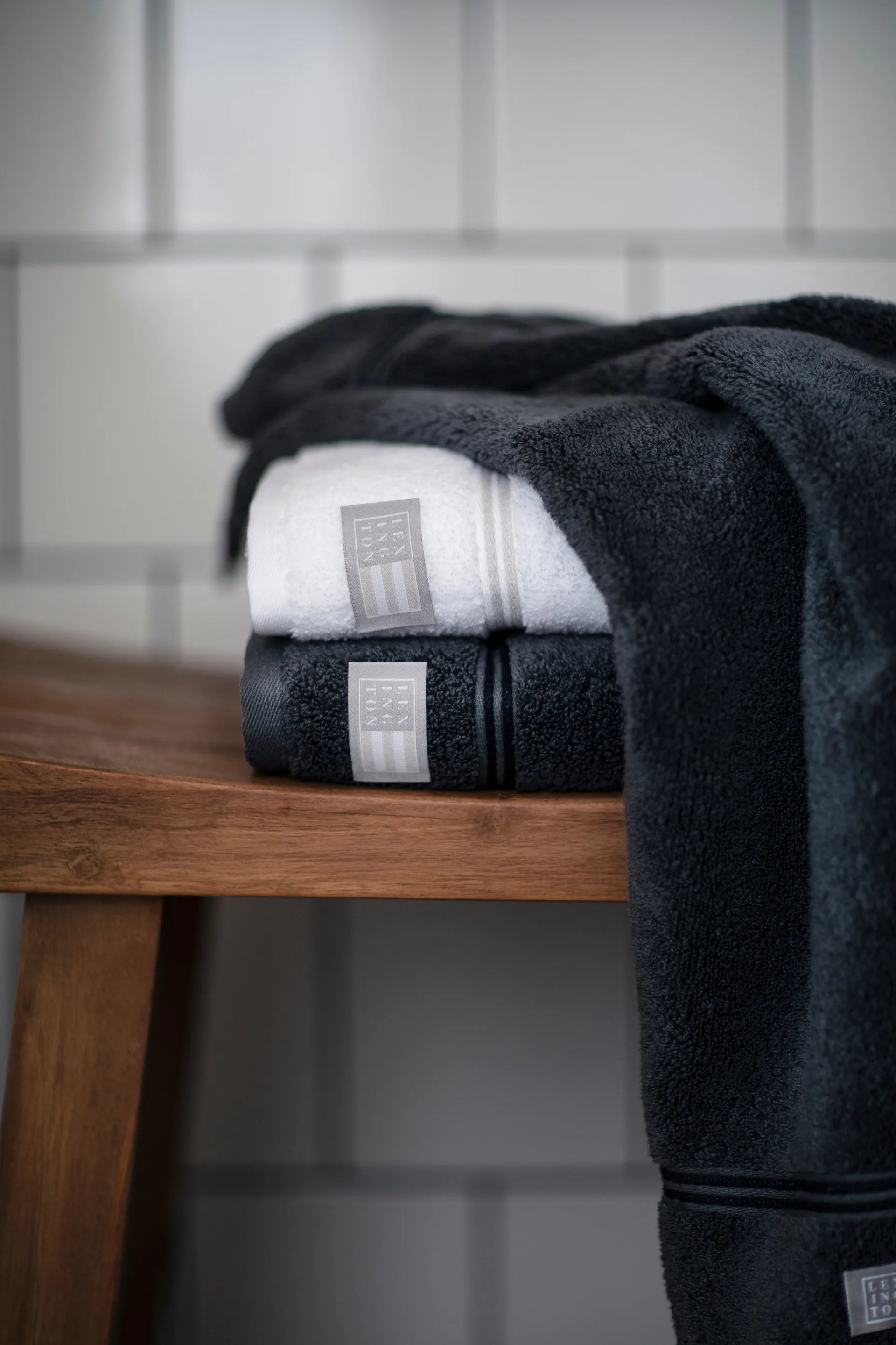 Lexington Hotel towel 70x130 cm, grey-dark grey Lexington