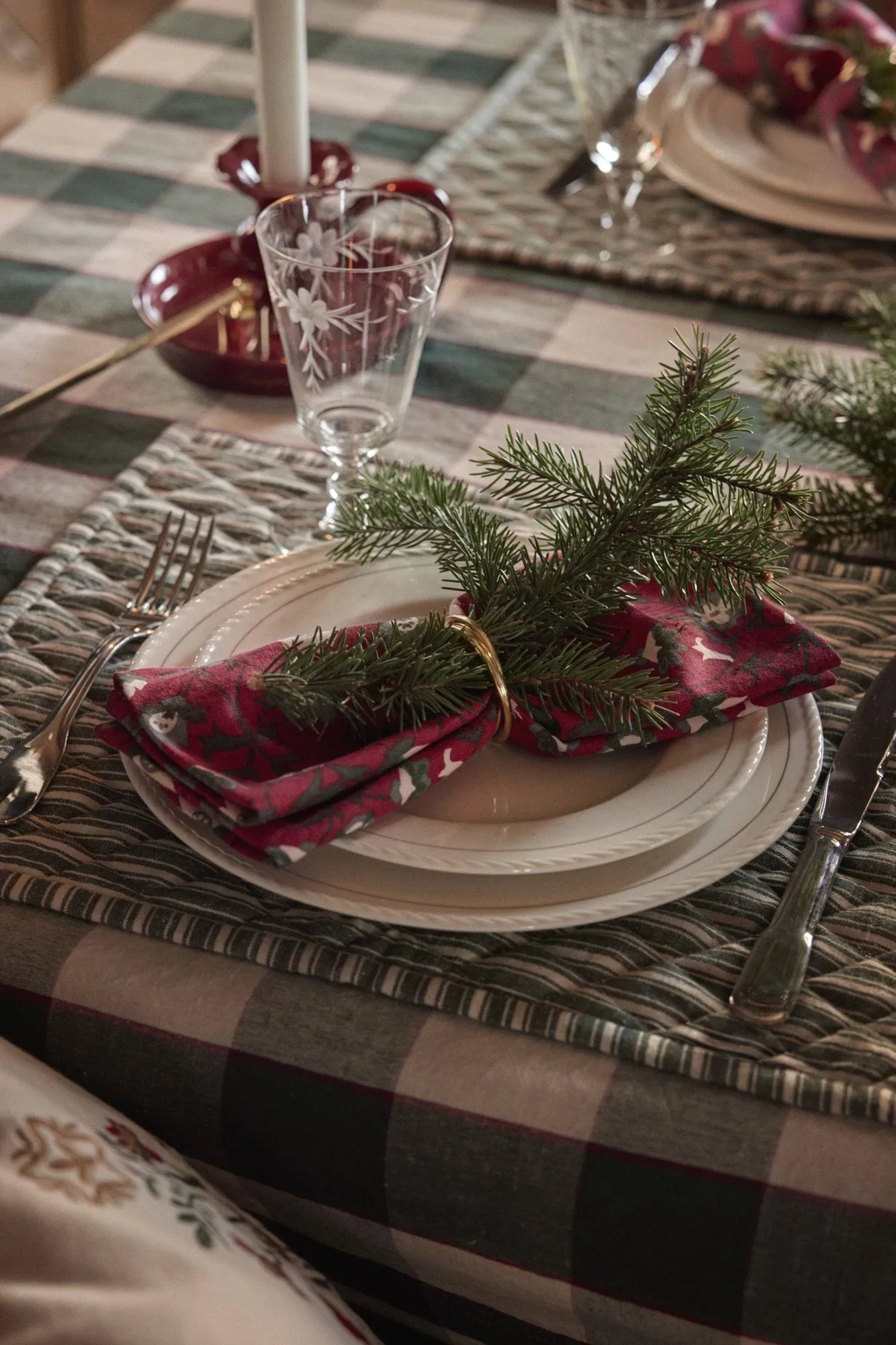Quilted double-sided placemat, Green-Light beige-red, 35x45 cm Lexington