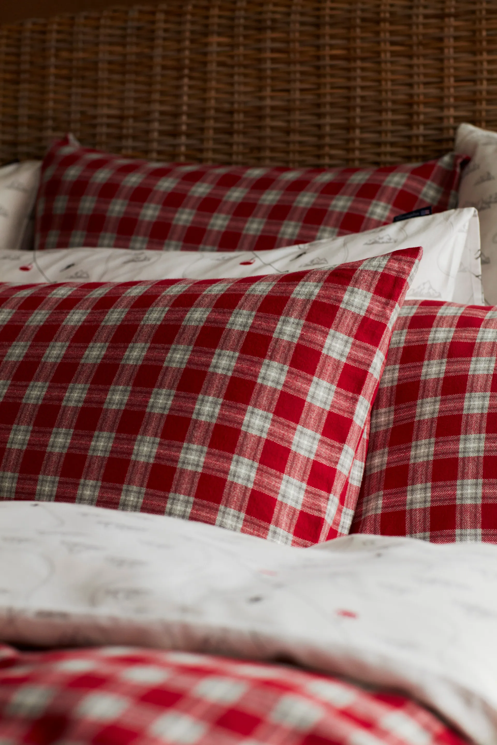 Red Checked Cotton Flannel bed set, 50x60 cm. 150x210 cm Lexington