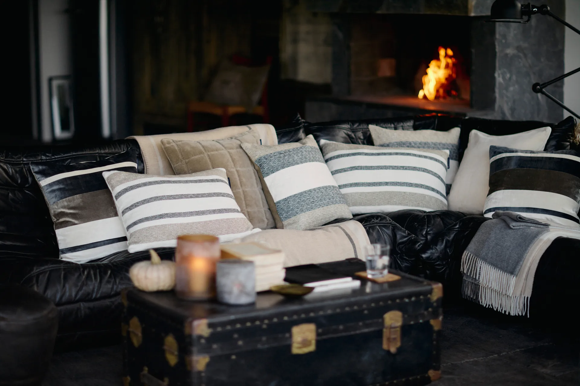 Vertical Striped Cotton pillowcase 50x50 cm, Beige-Grey Lexington