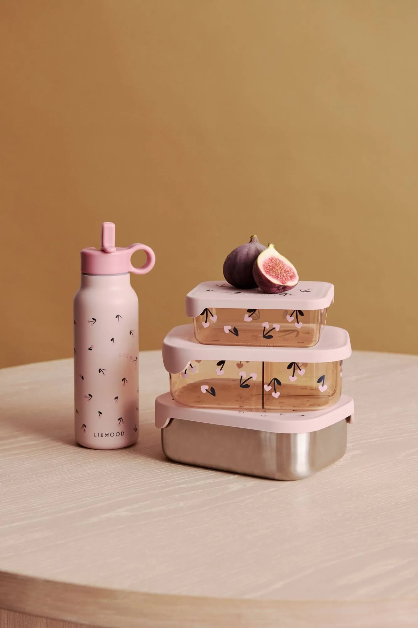 Arthur Tritan lunch box 13.5x17 cm, Cherry heart liewood-Rosey Liewood
