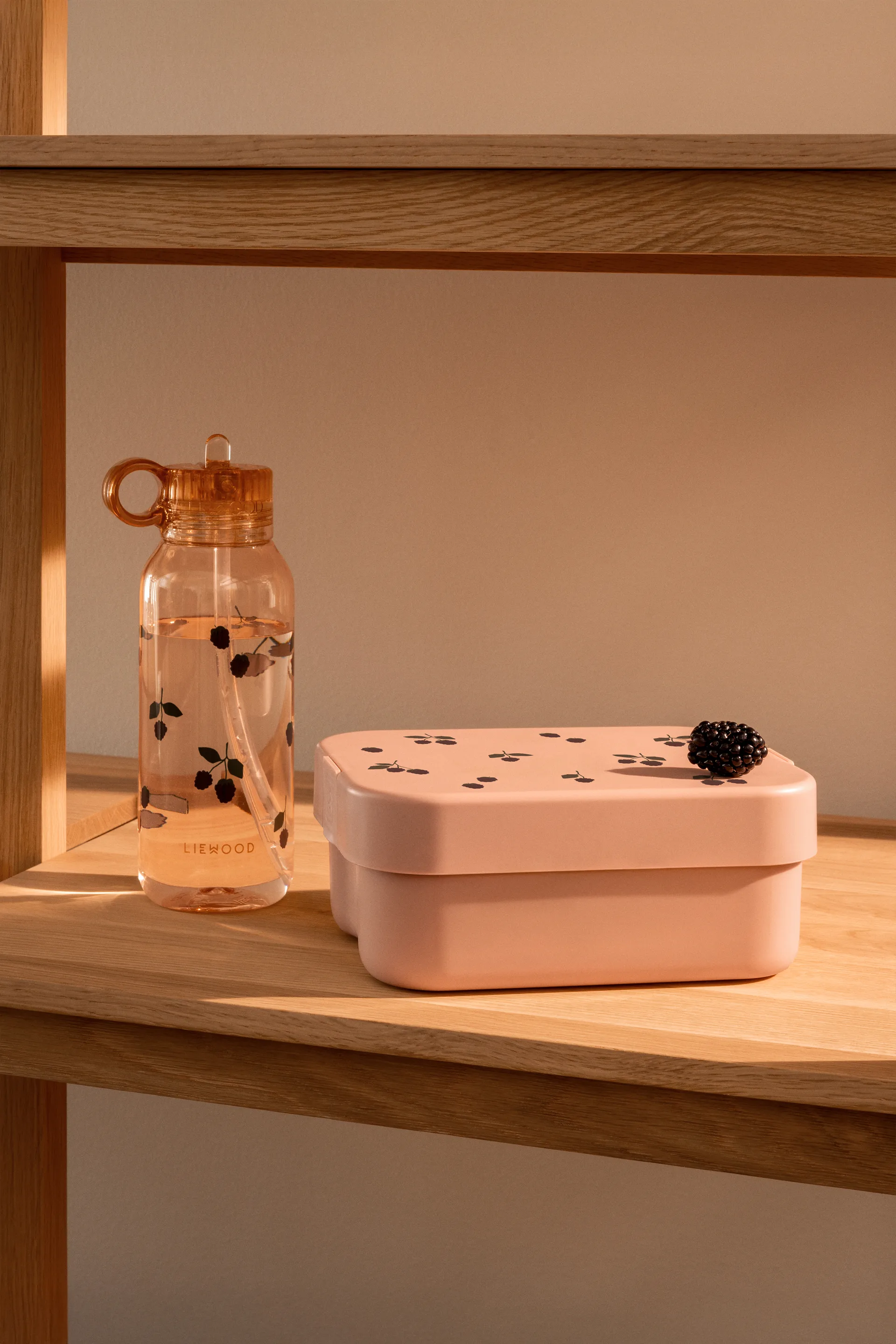 Chelsey printed lunchbox set 2 pieces, Berry-Pale Tuscany Liewood