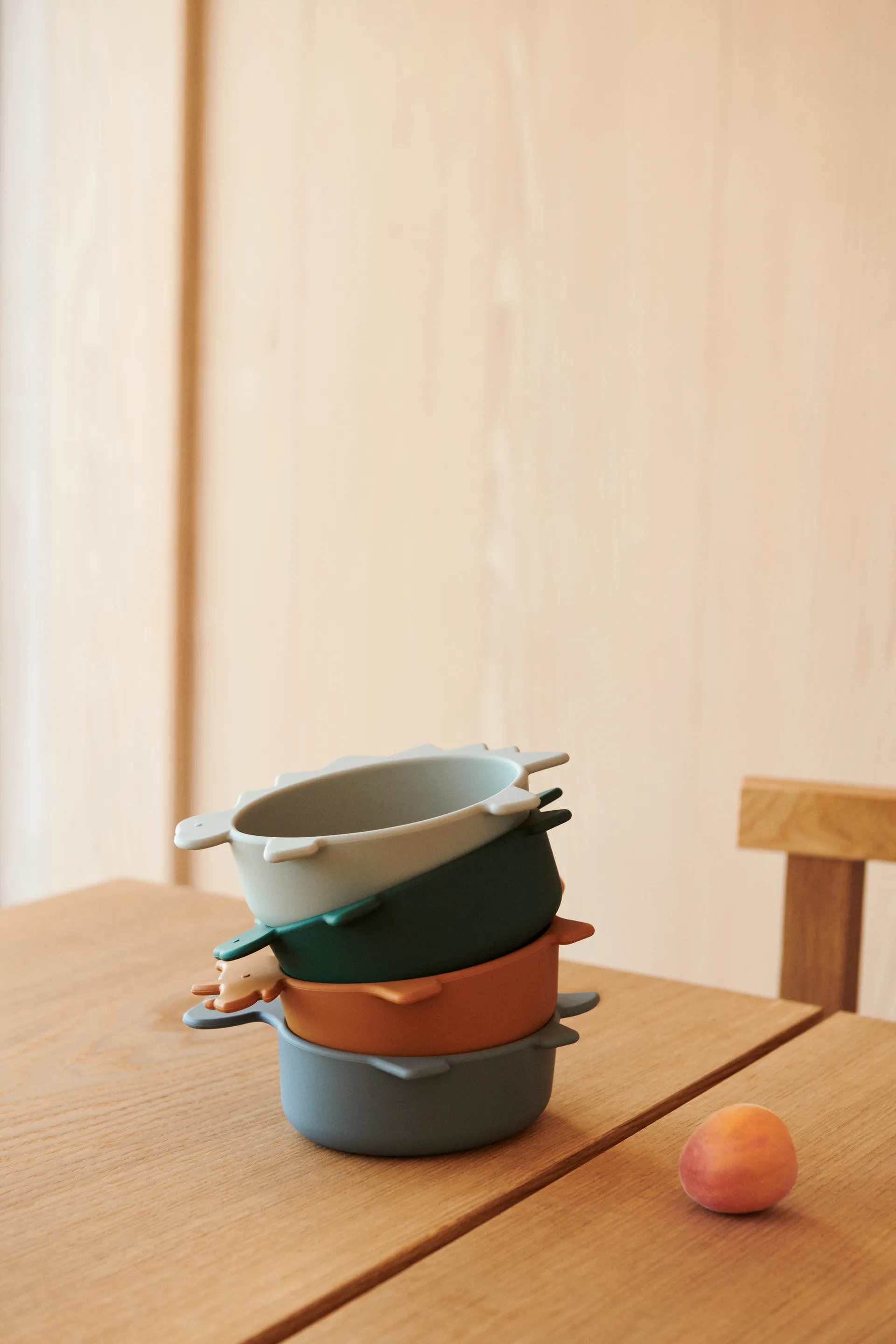 Iggy silicone bowl 4 pieces, Dino blue multi mix Liewood