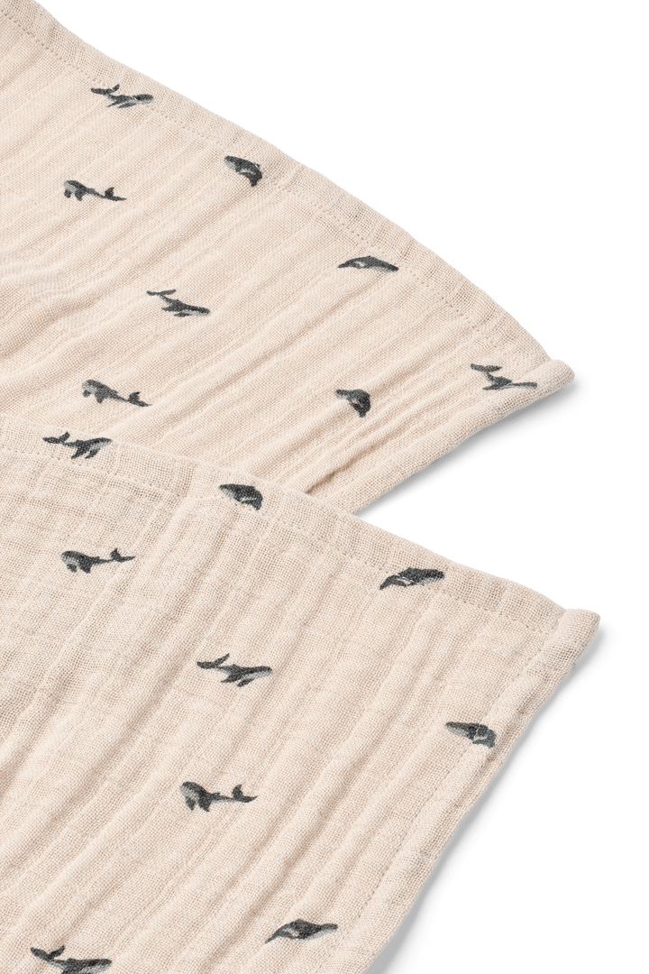 Lewis muslin blanket 2-pack 65x65 cm, Mini whale-Sandy Liewood