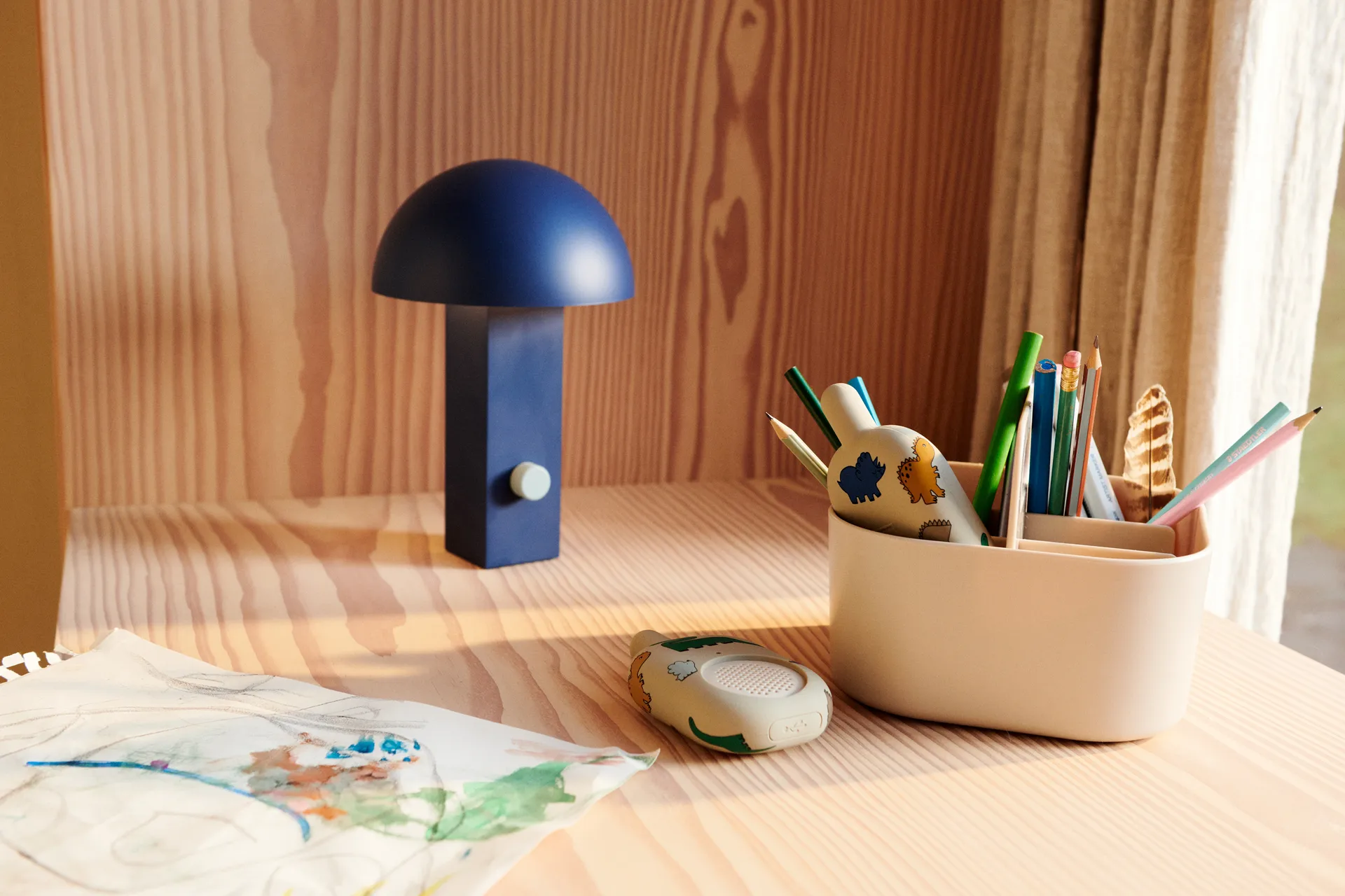 May storage bag, Sandy Liewood