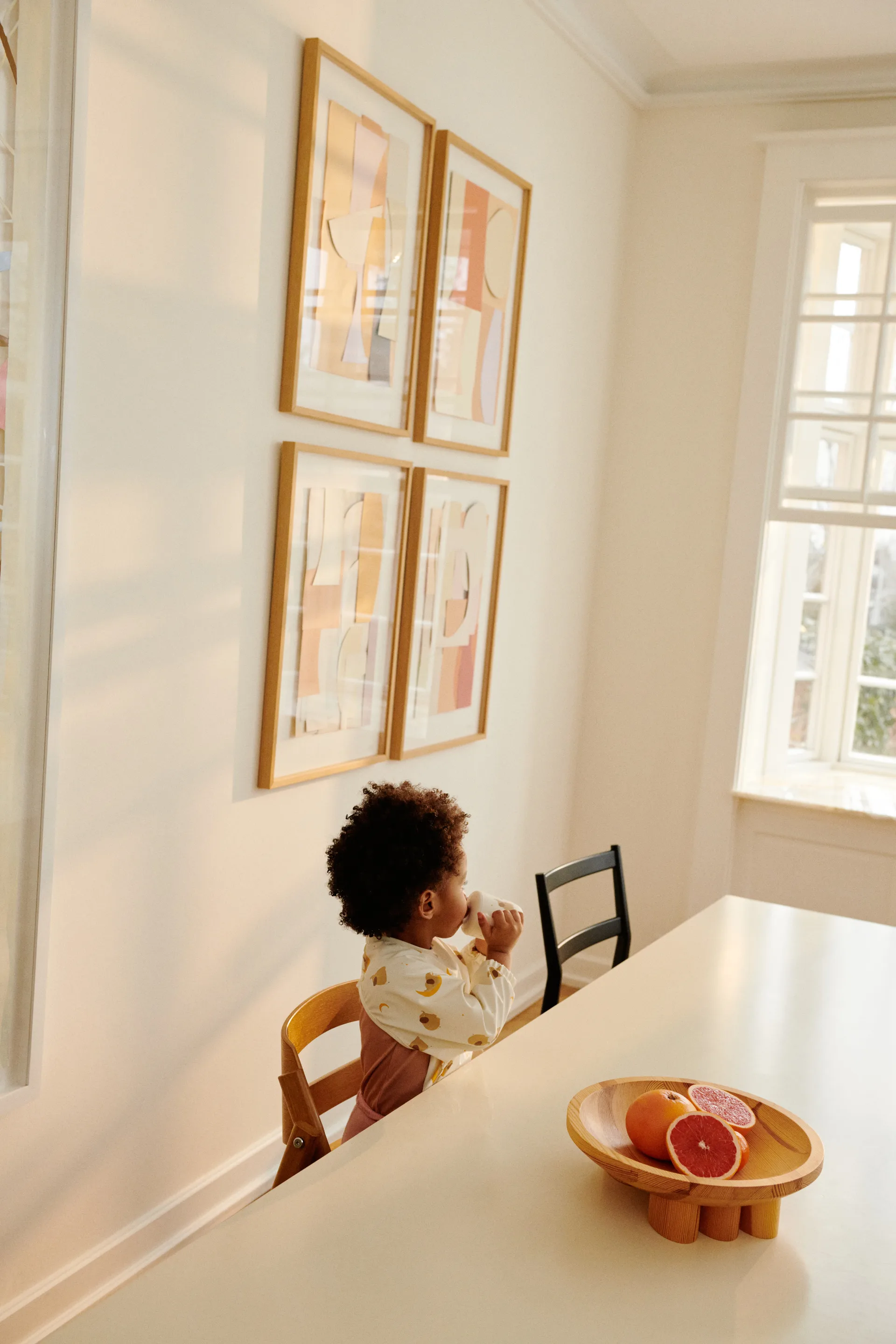 Merle bib with sleeve, Elephant-Creme de la creme Liewood