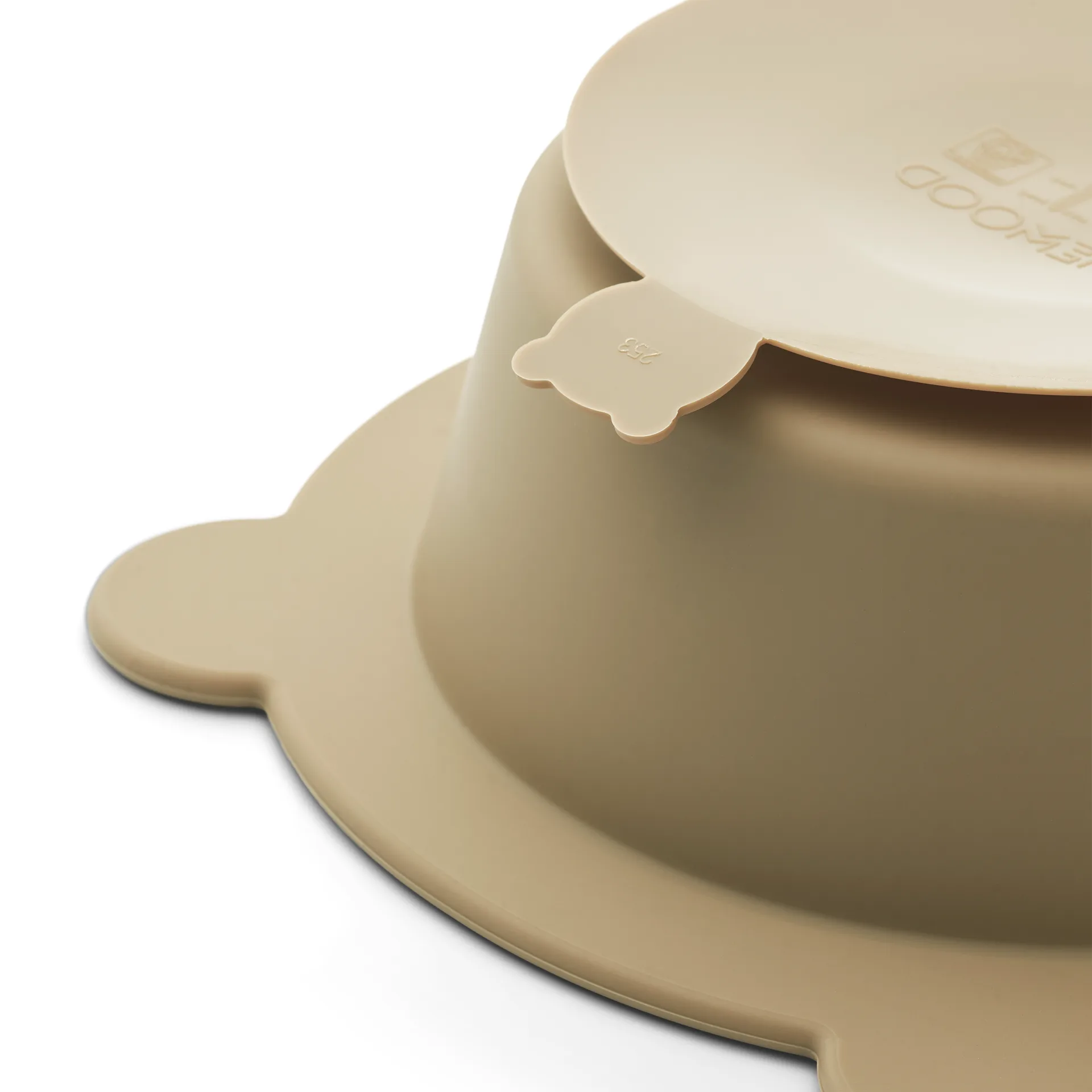 Peony bowl with suction cup Ø16 cm 2 pieces, Sandy-Oat Liewood