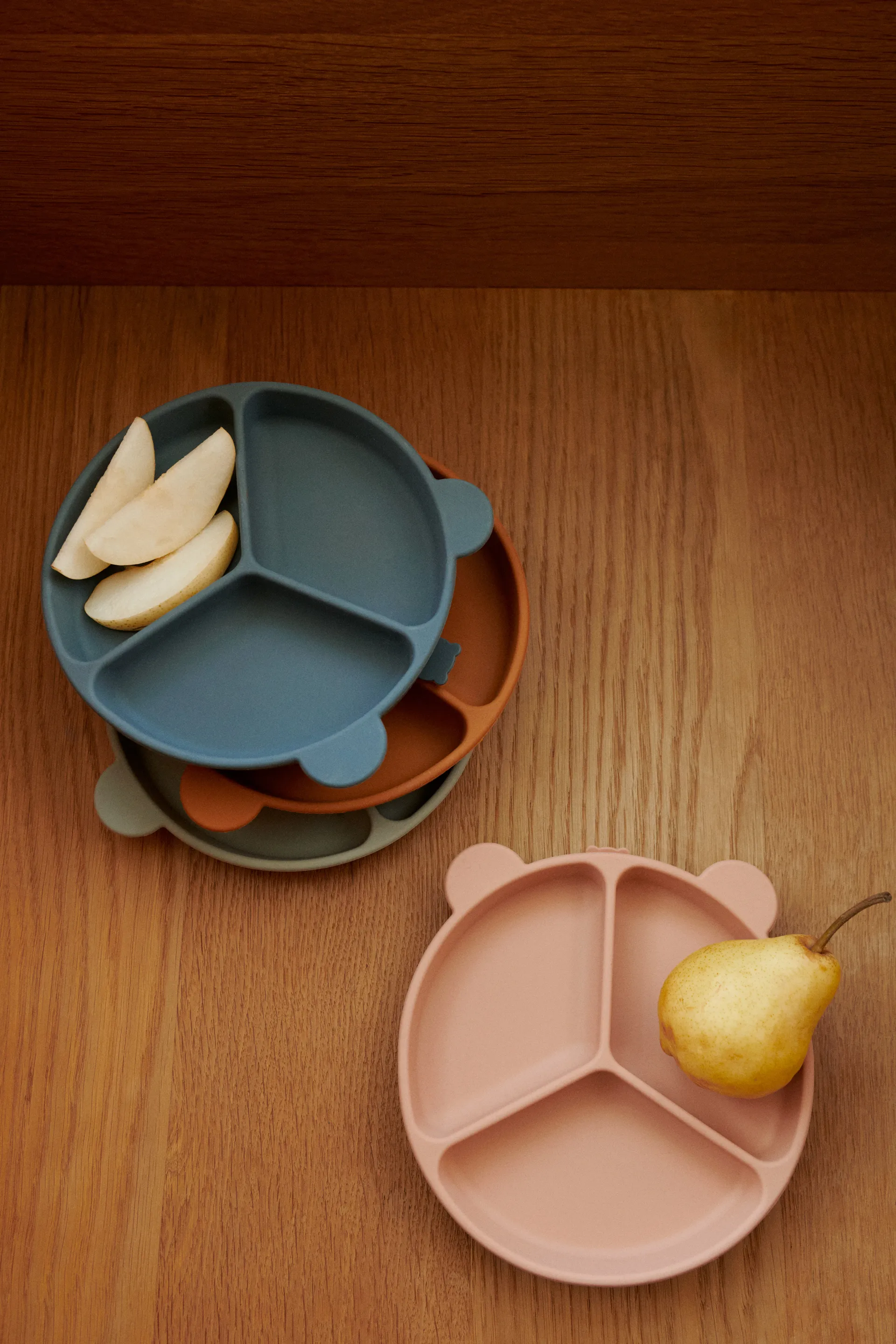 Stacy divided children's plate 2-pack, Mustard-tuscany rose mix Liewood