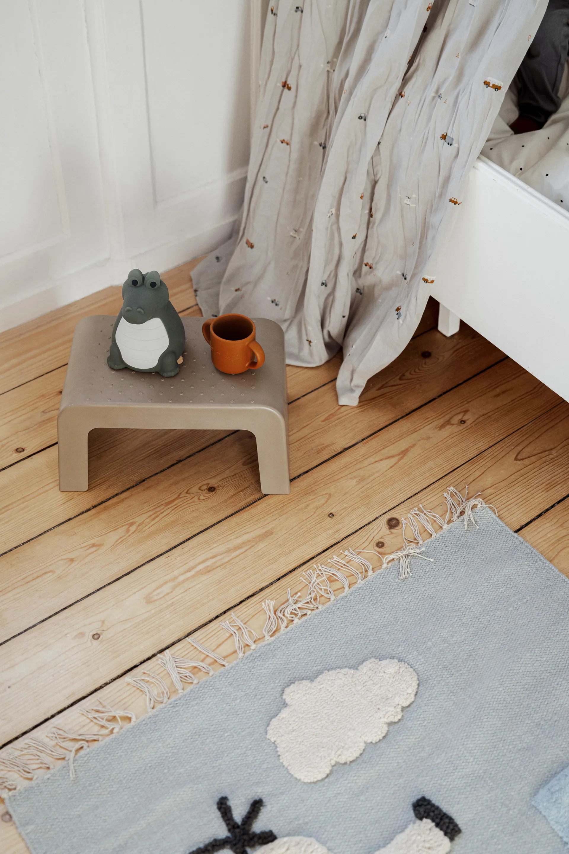 Ulla stool, Dove blue Liewood