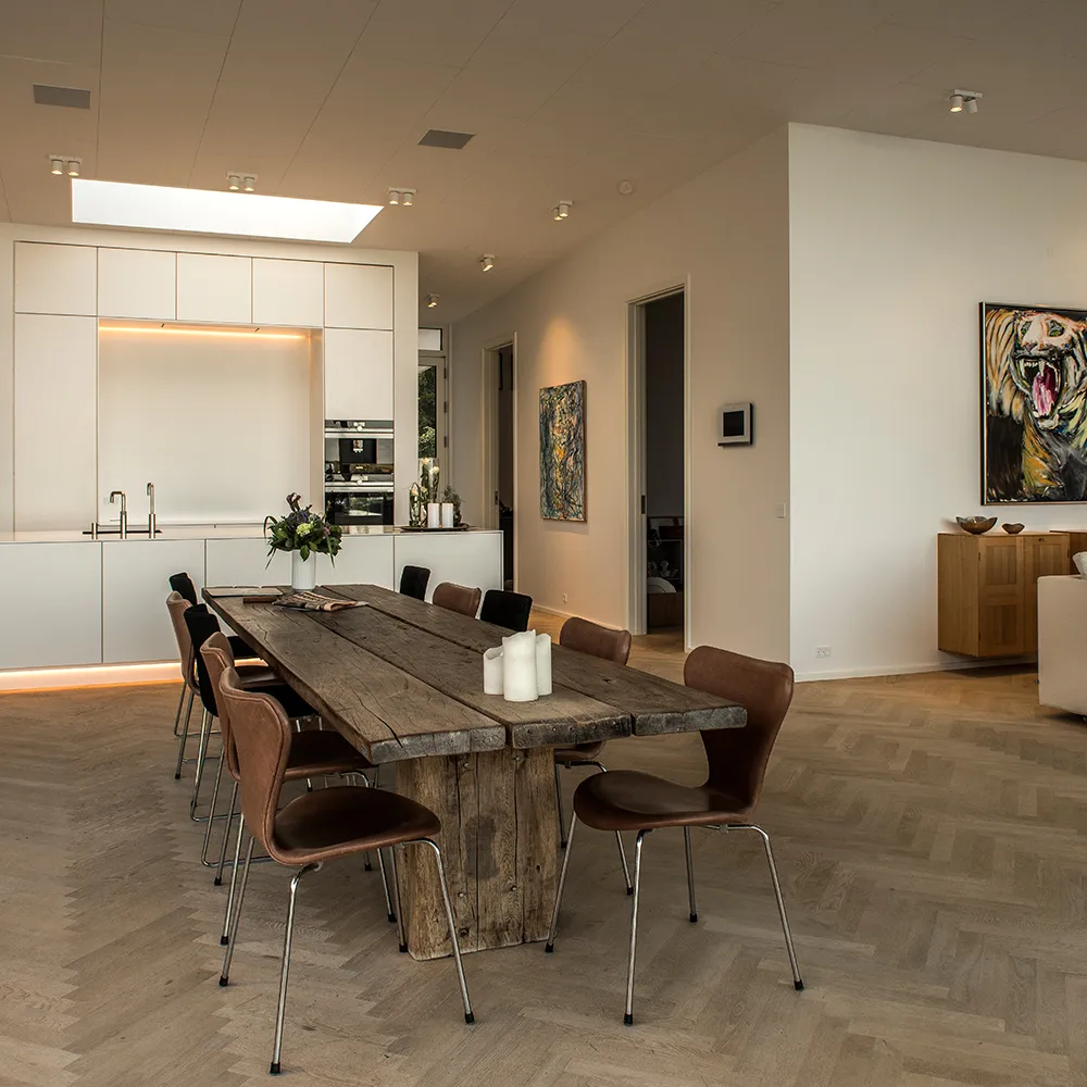 Focus Mini 2 wall and ceiling lamp, White, 3000 kelvin Light-Point