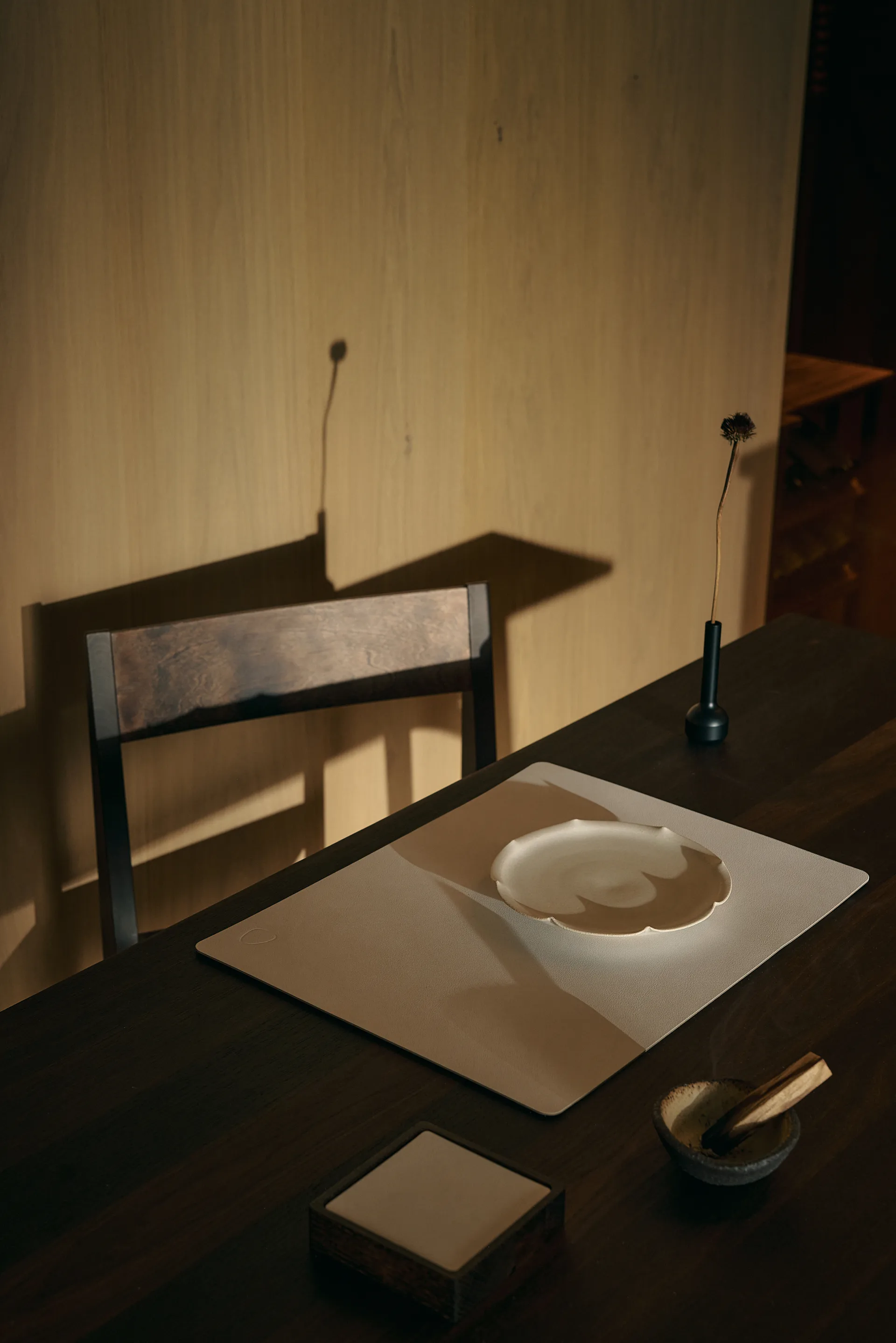 Corduroy coaster square, Pure white LIND DNA