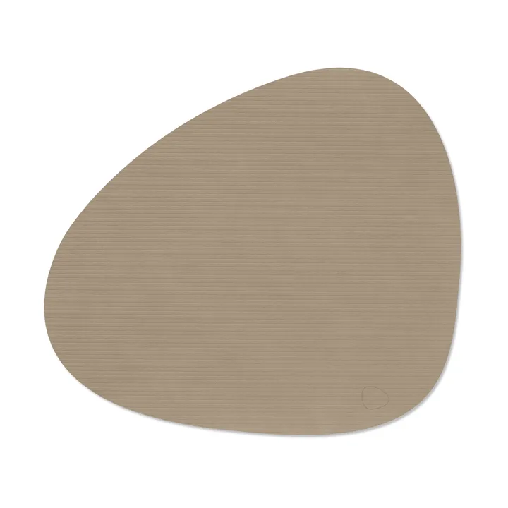 Corduroy placemat curve L - Clay Brown, 44x37 cm - LIND DNA