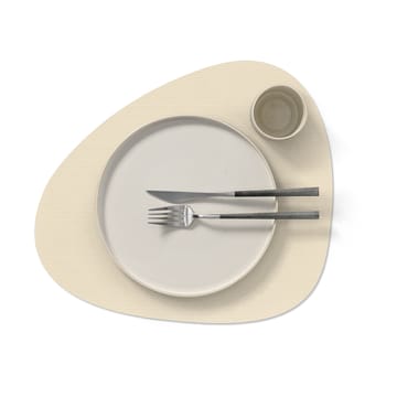 Corduroy placemat curve L - Vanilla - LIND DNA