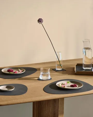 Nupo Curve placemat set - Anthracite, 6-pack, 44x37 cm - LIND DNA