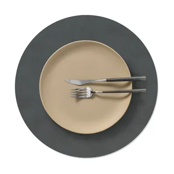 Nupo placemat - Anthracite, circle, L - LIND DNA
