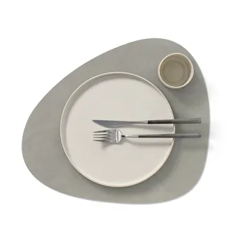Nupo placemat curve L - Light grey, 44x37 cm - LIND DNA