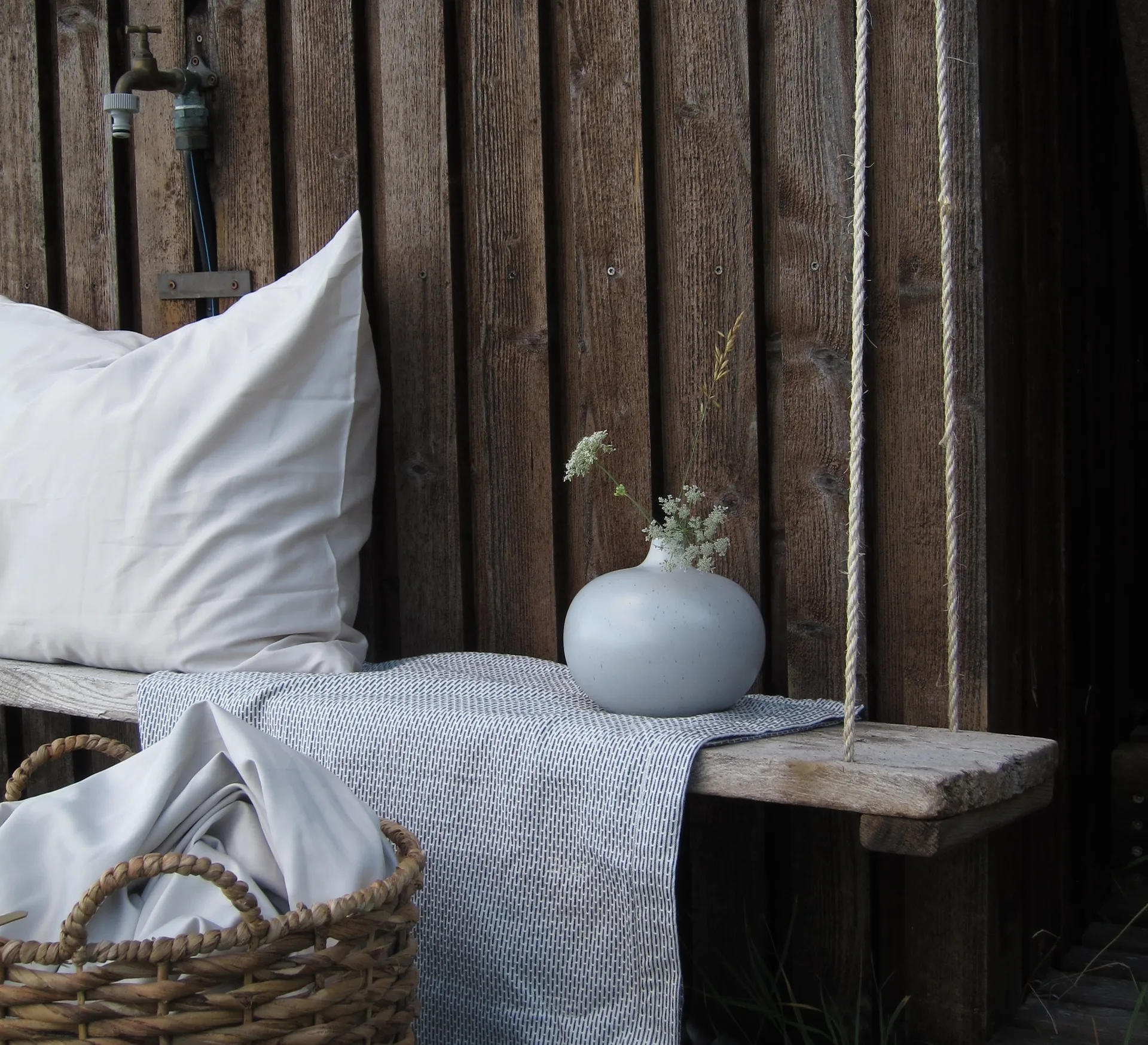 Bari vase, Lightblue, XL Lindform