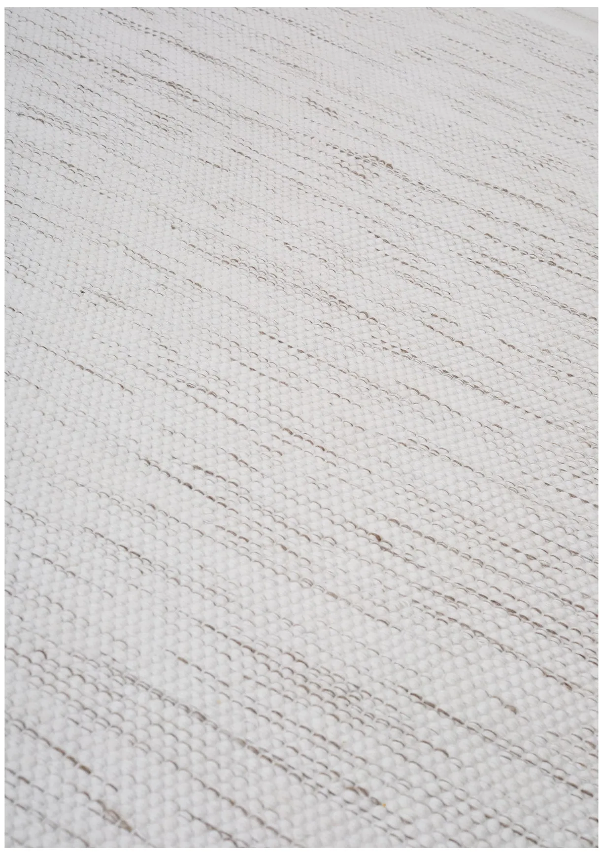 Adonic Mist off-white carpet, 300x200 cm Linie Design