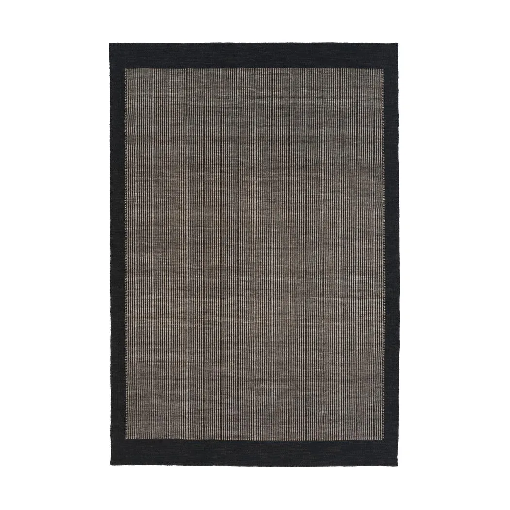 Linie Design Arbrello rug Black, 170x240 cm | Scandinavian Design | Fringe & Deep pile rugs | Black
