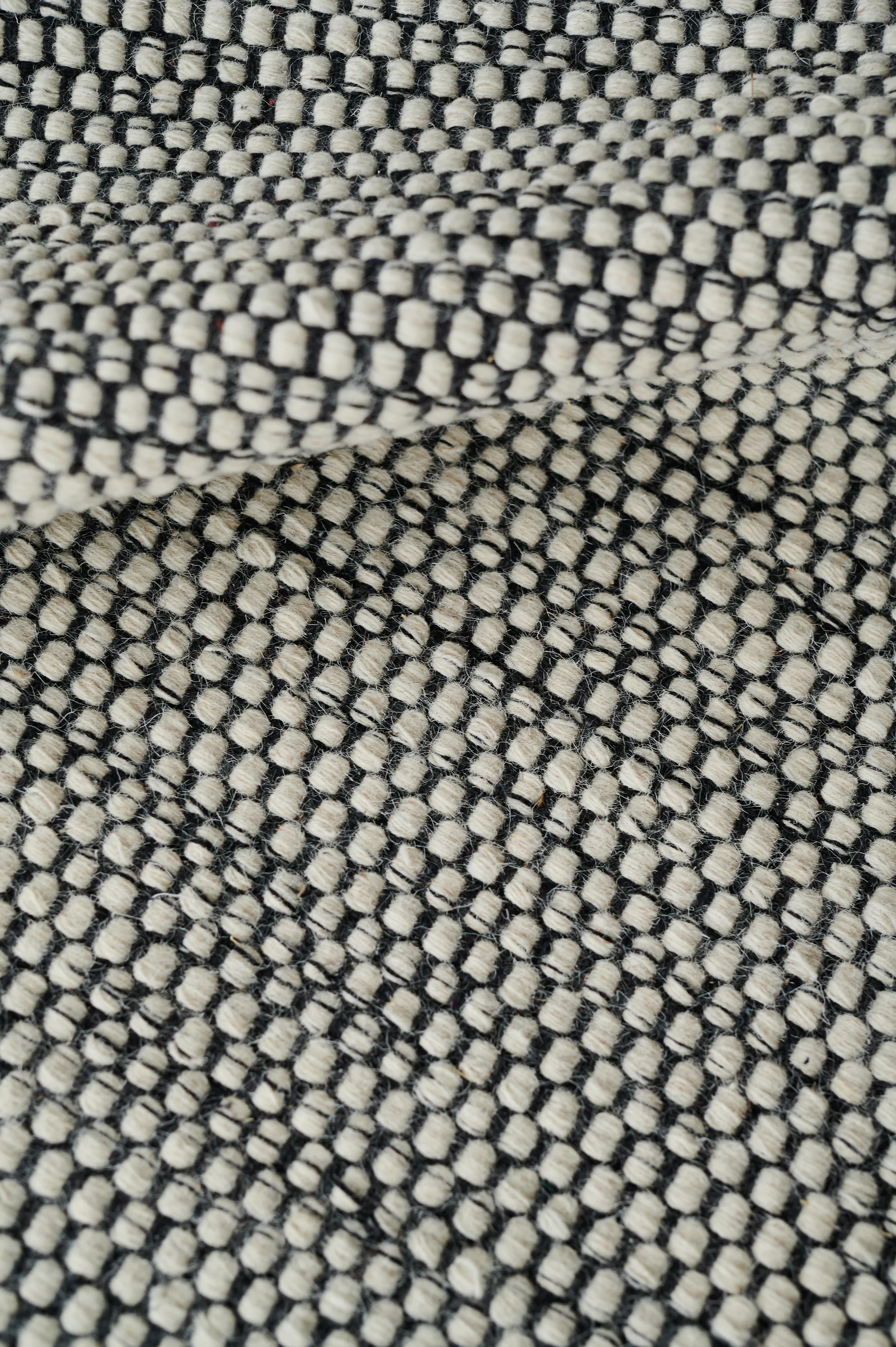 Asko rug 140x200 cm from Linie Design - NordicNest.com
