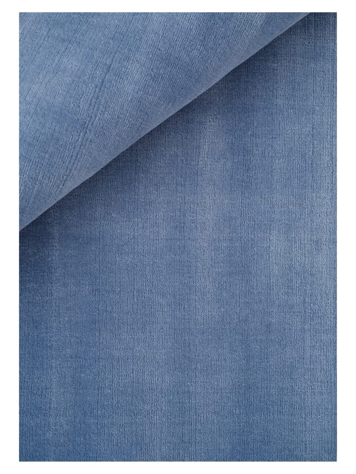 Halo Cloud wool carpet - Blue. 170x240 cm - Linie Design
