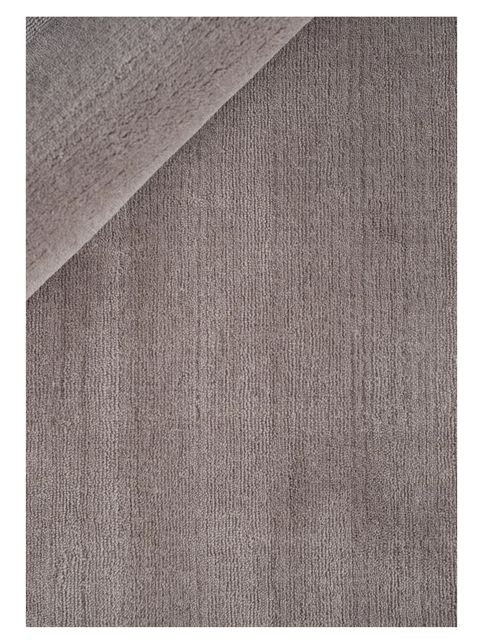 Halo Cloud wool carpet, Light grey. 170x240 cm Linie Design