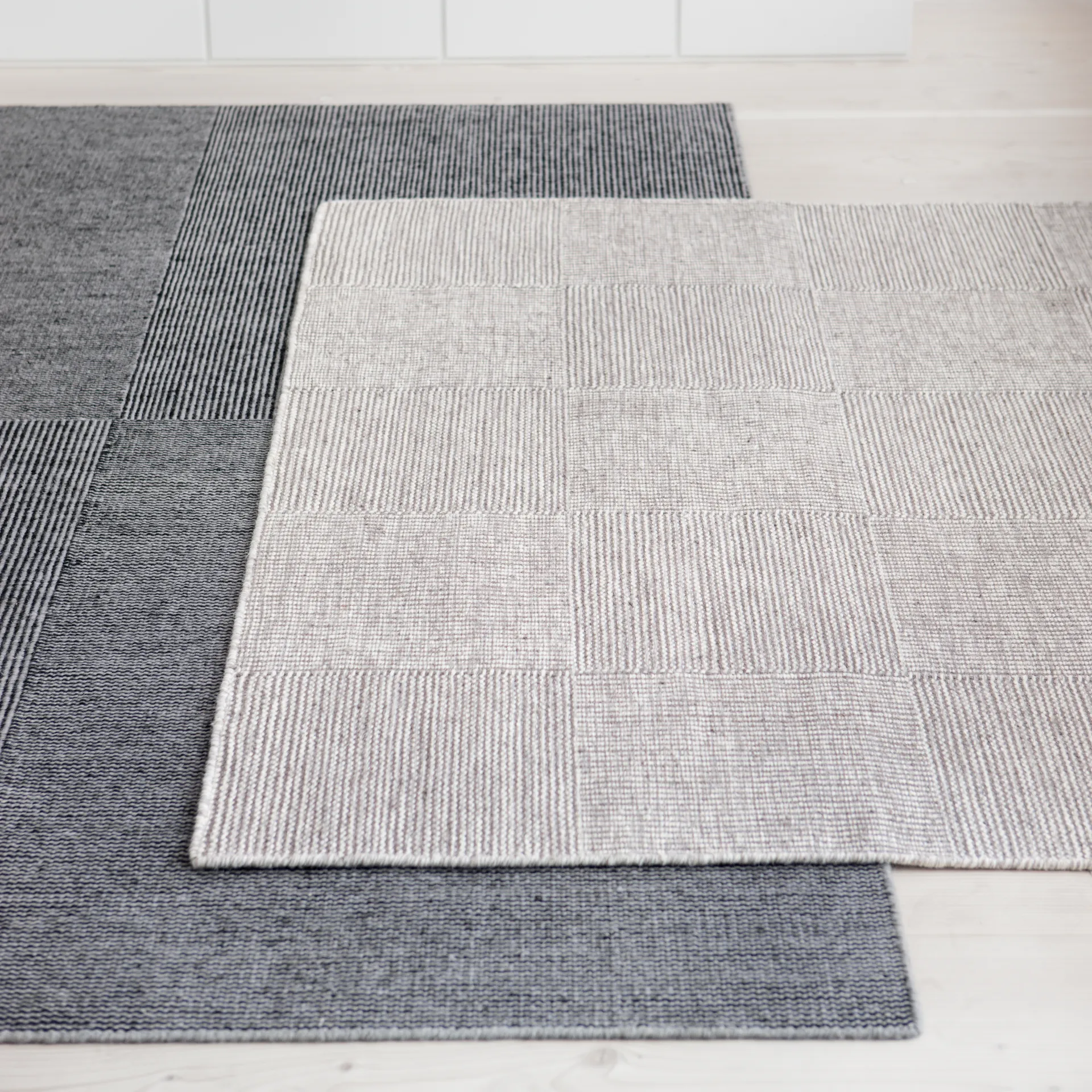 Kent wool carpet 250x300 cm, black Linie Design