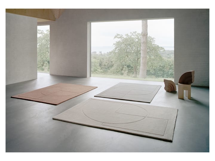 Lineal Poem wool carpet, Amber. 140x200 cm Linie Design