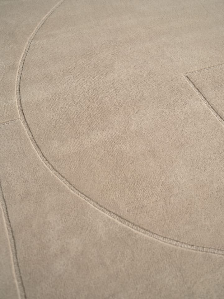 Lineal Poem wool carpet, Beige. 170x240 cm Linie Design