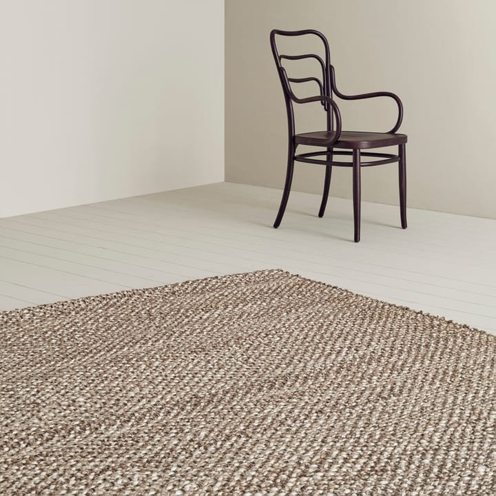 Madera rug  160x230 cm - sand - Linie Design