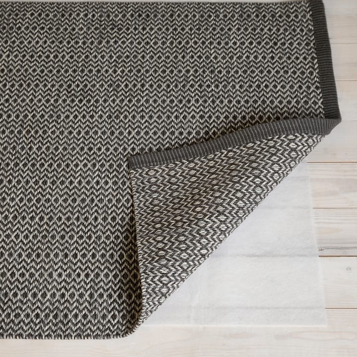 Prima Stop anti-slip rug underlay - White, 190x290 cm - Linie Design