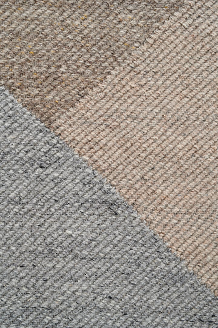 Skuld wool carpet, Beige. 170x240 cm Linie Design
