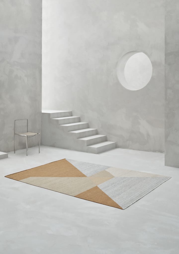 Snefrid rug - Mustard. 140x200 cm - Linie Design