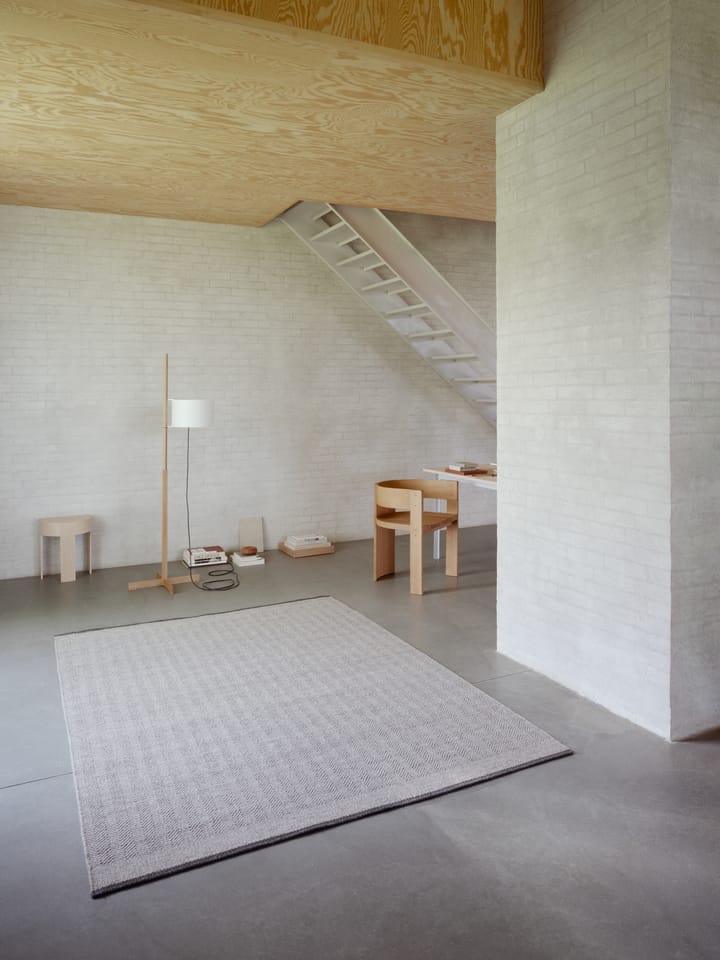 Stratum Echo wool carpet - Grey. 140x200 cm - Linie Design