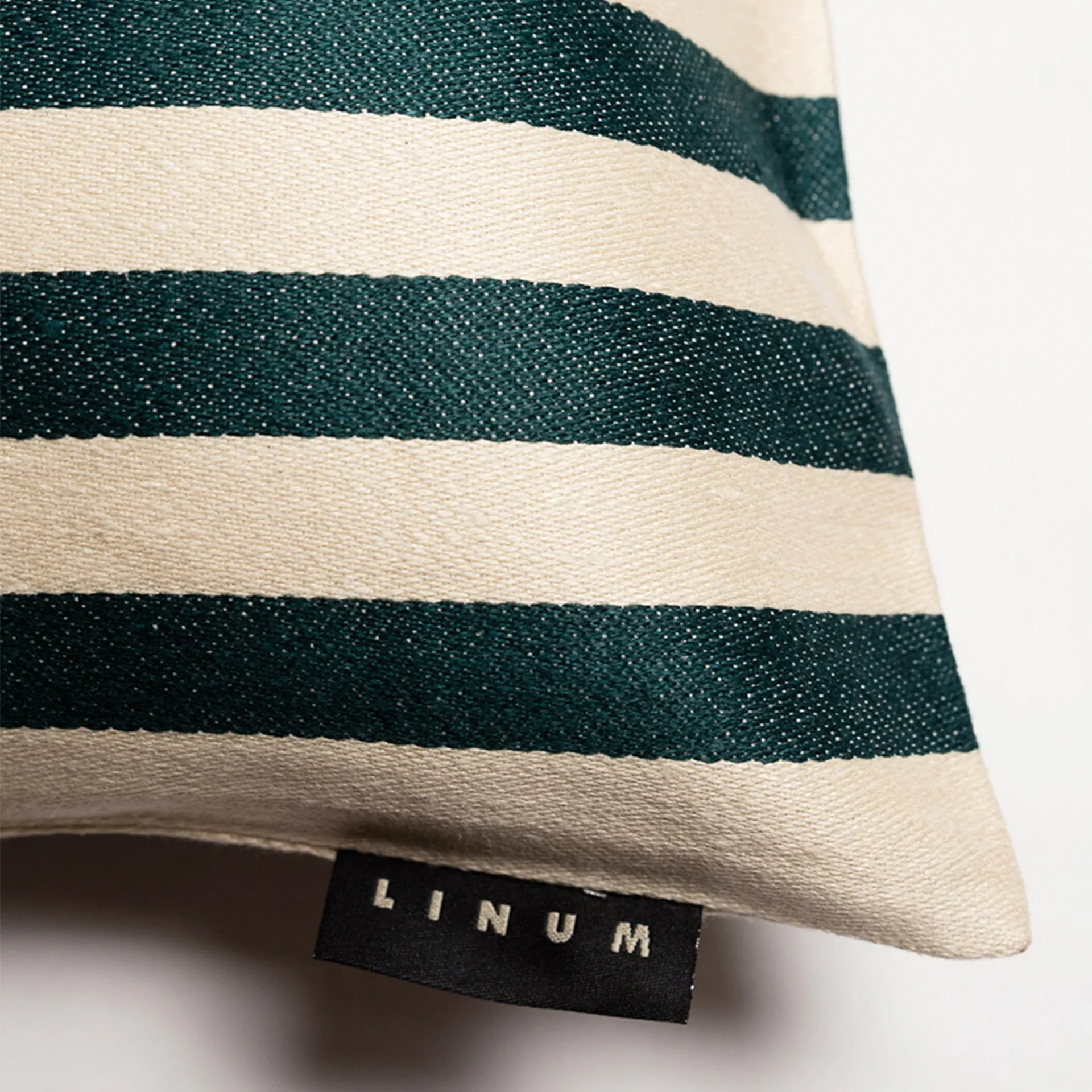 Amalfi pillowcase 35x50 cm, Deep emerald green Linum