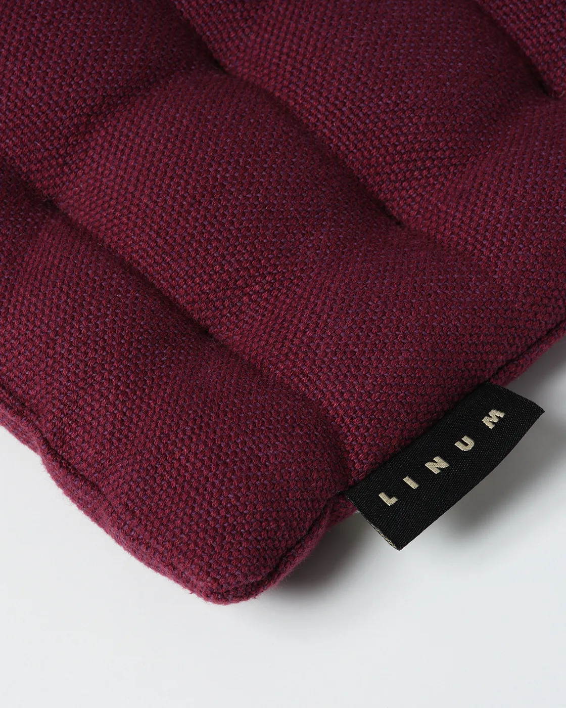 Pepper seat cushion 40x40 cm, Burgundy red Linum