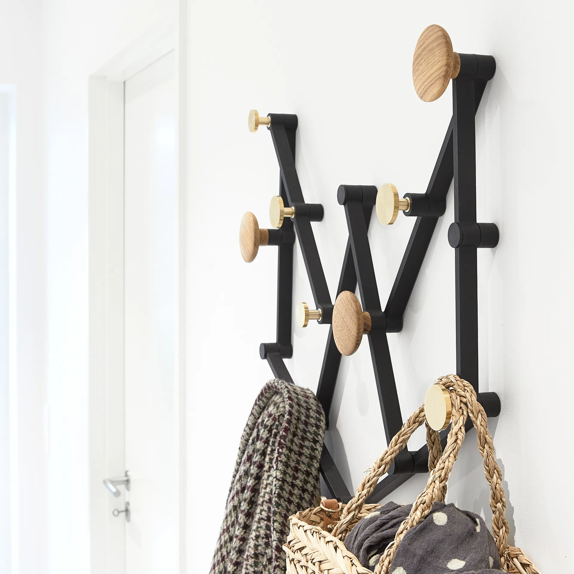 X•TEND hanger, oak LoCa