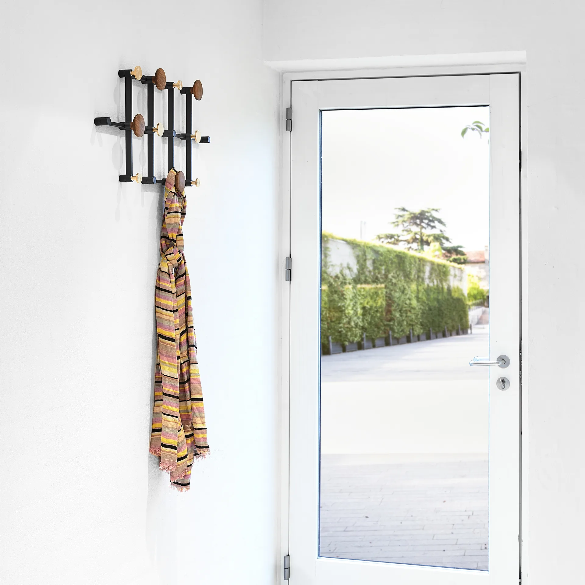 X•TEND hanger, wallnut LoCa